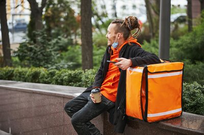 WageIndicator - Living Tariff y trabajadores independientes: un concepto para calcular los costes y concienciar