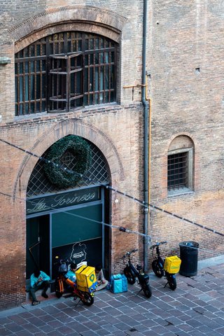 Gig Workers in Bologna